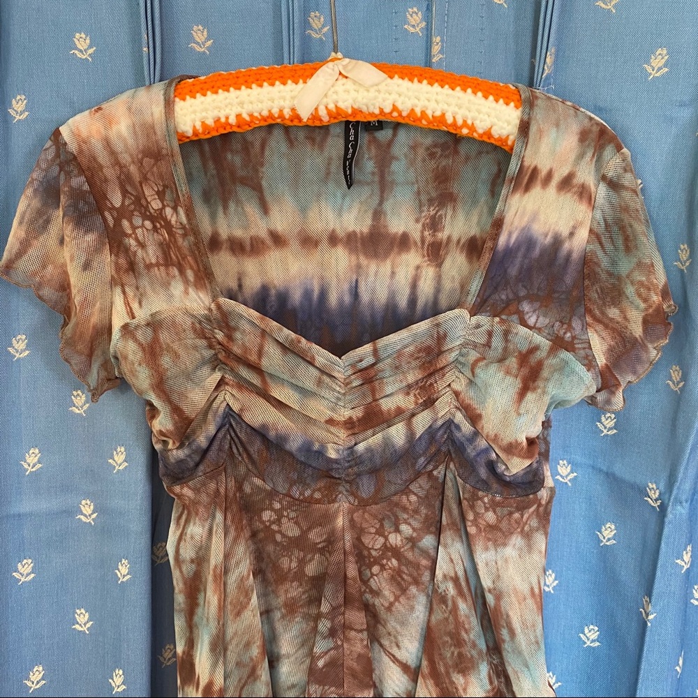 🌈 Tie dye distressed 90s Y2K peasant cap sleeve